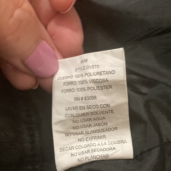 Ci Sono by Cavalini Faux Leather Vest - Picture 8 of 9